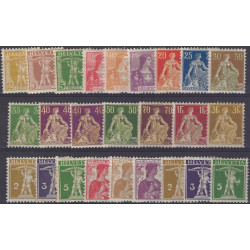 Suisse Helvetia timbres N°113-136 séries neufs*.
