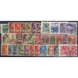 Suisse lot de 32 timbres oblitérés entre N°137-167.