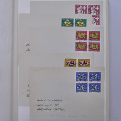 Collection spécialisée histoire postale de timbres de Suisse 1895-1990.