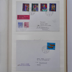 Collection spécialisée histoire postale de timbres de Suisse 1895-1990.