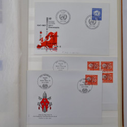 Collection spécialisée histoire postale de timbres de Suisse 1895-1990.