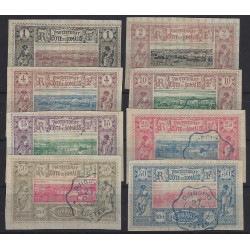 Cote des Somalis lot de 8 timbres neufs et oblitérés émis en 1894-1900.