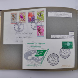 Collection commémoratifs de France 1937-1974 en un album.