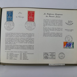 Collection commémoratifs de France 1937-1974 en un album.