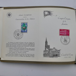 Collection commémoratifs de France 1937-1974 en un album.