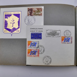 Collection commémoratifs de France 1937-1974 en un album.