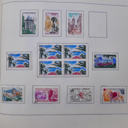 Collection timbres du monde classique neufs et oblitérés en un album.