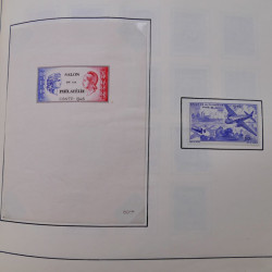 Collection timbres du monde classique neufs et oblitérés en un album.