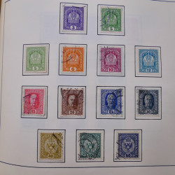 Collection timbres du monde classique neufs et oblitérés en un album.