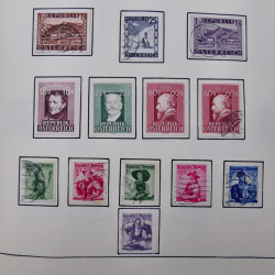 Collection timbres du monde classique neufs et oblitérés en un album.