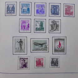 Collection timbres du monde classique neufs et oblitérés en un album.
