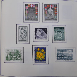 Collection timbres du monde classique neufs et oblitérés en un album.