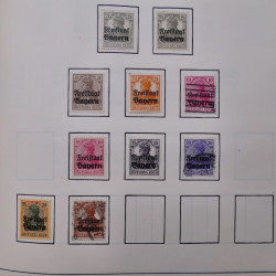 Collection timbres du monde classique neufs et oblitérés en un album.