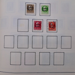 Collection timbres du monde classique neufs et oblitérés en un album.
