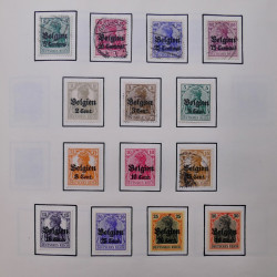 Collection timbres du monde classique neufs et oblitérés en un album.