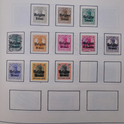 Collection timbres du monde classique neufs et oblitérés en un album.