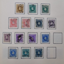 Collection timbres du monde classique neufs et oblitérés en un album.