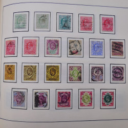 Collection timbres du monde classique neufs et oblitérés en un album.
