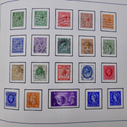 Collection timbres du monde classique neufs et oblitérés en un album.