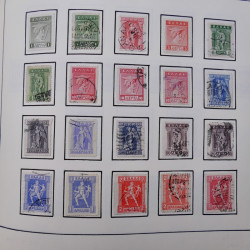 Collection timbres du monde classique neufs et oblitérés en un album.