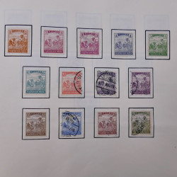 Collection timbres du monde classique neufs et oblitérés en un album.