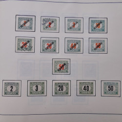 Collection timbres du monde classique neufs et oblitérés en un album.