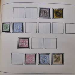 Collection timbres d'Allemagne neufs et oblitérés en un album.
