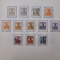 Collection timbres d'Allemagne neufs et oblitérés en un album.
