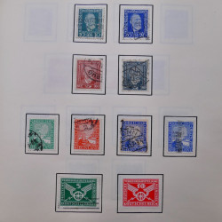Collection timbres d'Allemagne neufs et oblitérés en un album.