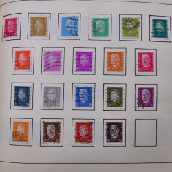 Collection timbres d'Allemagne neufs et oblitérés en un album.