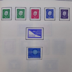 Collection timbres d'Allemagne neufs et oblitérés en un album.