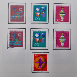 Collection timbres d'Allemagne neufs et oblitérés en un album.
