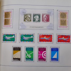 Collection timbres d'Allemagne neufs et oblitérés en un album.
