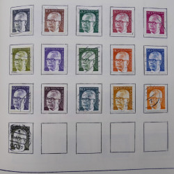 Collection timbres d'Allemagne neufs et oblitérés en un album.