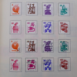 Collection timbres d'Allemagne neufs et oblitérés en un album.