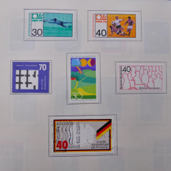 Collection timbres d'Allemagne neufs et oblitérés en un album.