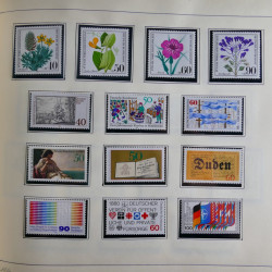 Collection timbres d'Allemagne neufs et oblitérés en un album.