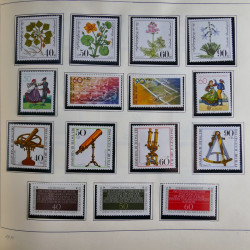 Collection timbres d'Allemagne neufs et oblitérés en un album.