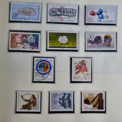 Collection timbres d'Allemagne neufs et oblitérés en un album.