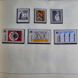 Collection timbres d'Allemagne neufs et oblitérés en un album.