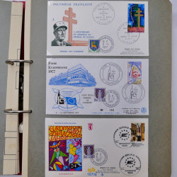 Collection commémoratifs du monde en un album.
