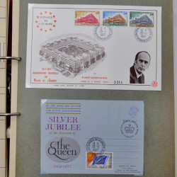 Collection commémoratifs du monde en un album.