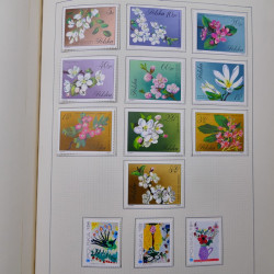 Collection timbres de Pologne neufs 1964-1979 en un album.