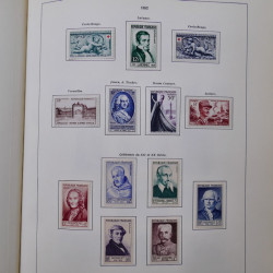 Collection timbres de France 1849-1983 neufs et oblitérés en 2 albums.