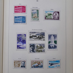 Collection timbres de France 1849-1983 neufs et oblitérés en 2 albums.