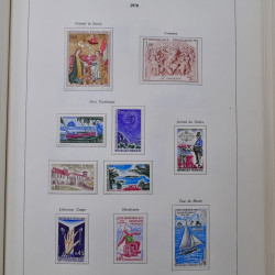 Collection timbres de France 1849-1983 neufs et oblitérés en 2 albums.