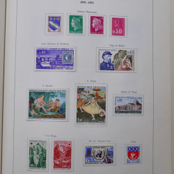 Collection timbres de France 1849-1983 neufs et oblitérés en 2 albums.