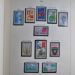 Collection timbres de France 1849-1983 neufs et oblitérés en 2 albums.