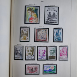 Collection timbres de France 1849-1983 neufs et oblitérés en 2 albums.