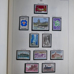 Collection timbres de France 1849-1983 neufs et oblitérés en 2 albums.